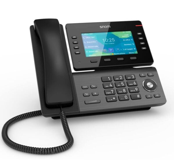 Snom D862 pro-telefon med stor färgskärm.